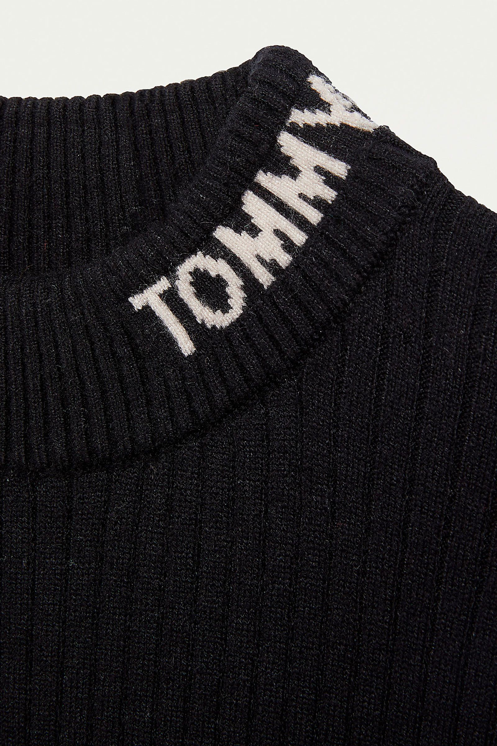 Tommy Hilfiger KG0KG06336 Strik I Sort - Billede 3